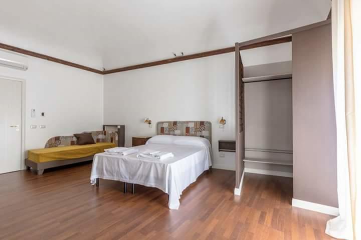 Capo Domus Bed & Breakfast Palermo Exterior photo